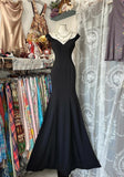 Elegant Black V-Neck Satin Mermaid Long Prom Dresses Formal Evening Gowns HZ1108