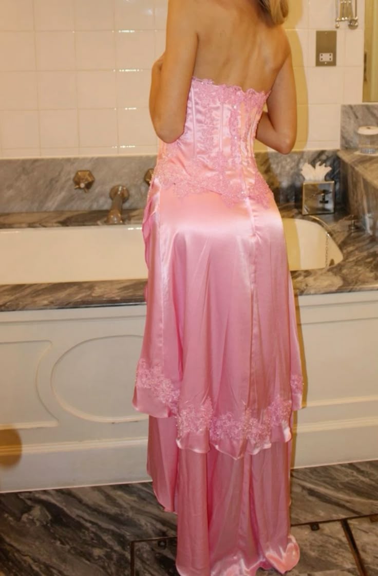 Sweet Pink Strapless Sheath Satin Lace Applique Prom Dresses Fashion Bridesmaid Dresses HZ1108