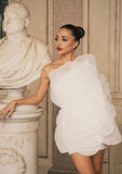 Diynav BiancaBloom-Command Attention with Sculptural Elegance | 50% Off