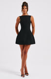 Diynav AlanaGlow-Turn Heads with Effortless Elegance | 50% Off