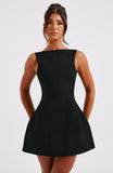 Diynav AlanaGlow-Turn Heads with Effortless Elegance | 50% Off