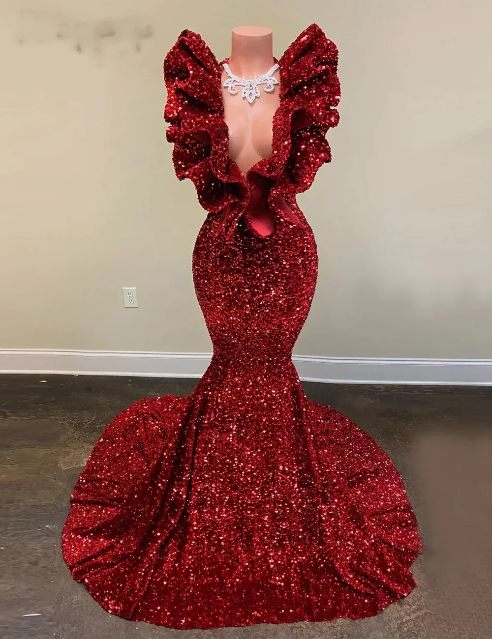 Diynav Red Sequins Long Prom Dress Charming Evening Dress HZ1017