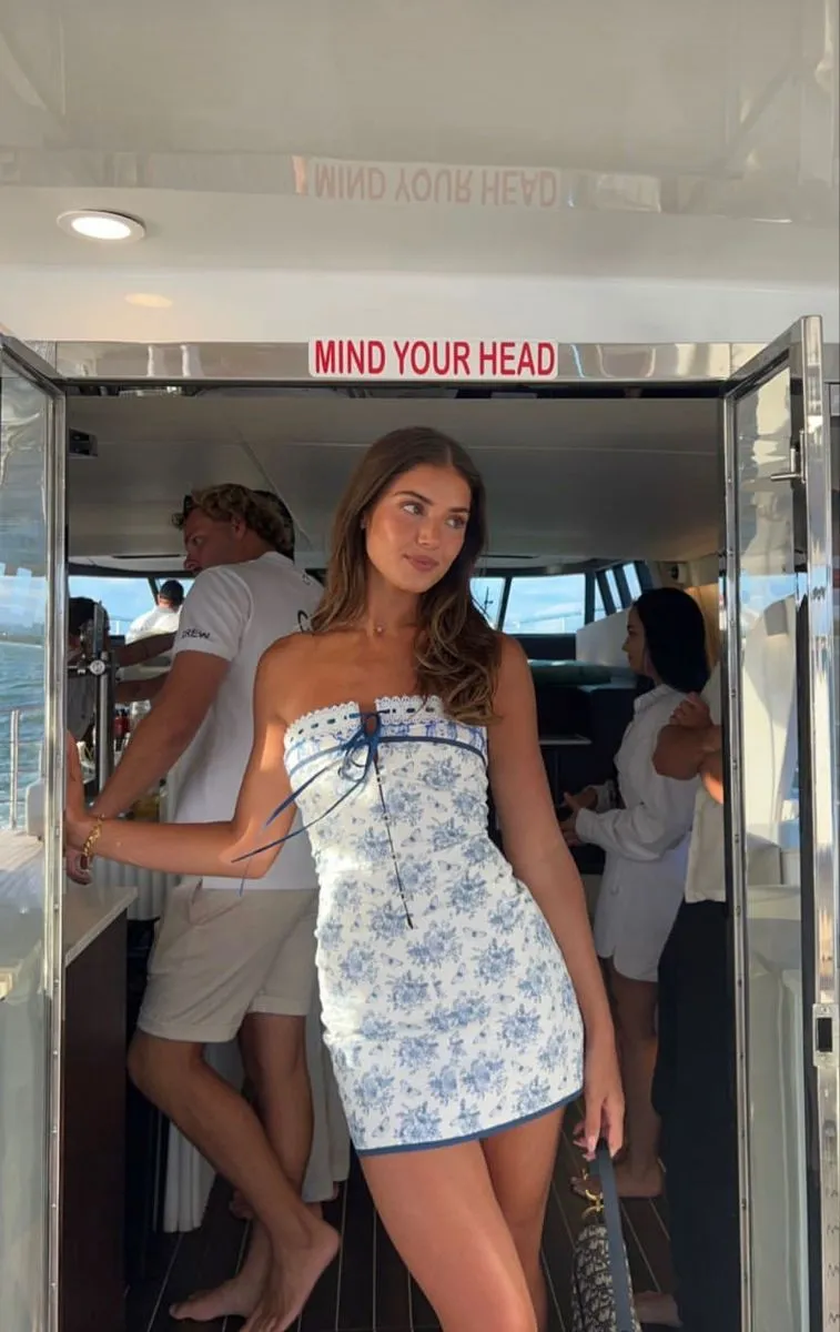 Diynav Floral Corset Strapless Flower and Butterfly Mini Homecoming Dress HZ1017