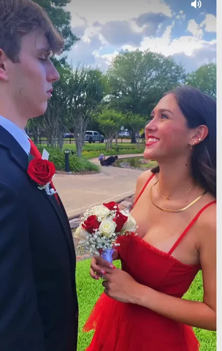 Diynav Spaghetti Straps Tulle Prom Dress Elegant Evening Gown HZ1017