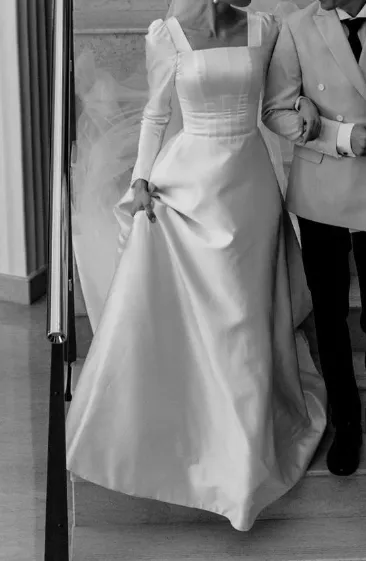 Diynav A-line Square Neckline White Satin Wedding Dress HZ1017 - Image 4