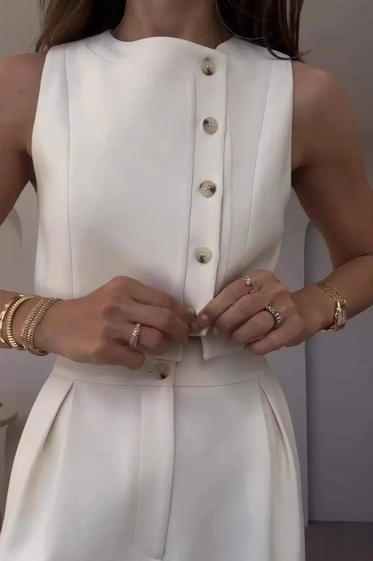 Diynav Voltessa? Two-Piece Set , Command Every Room with Unstoppable Confidence and Flawless Style - Image 2