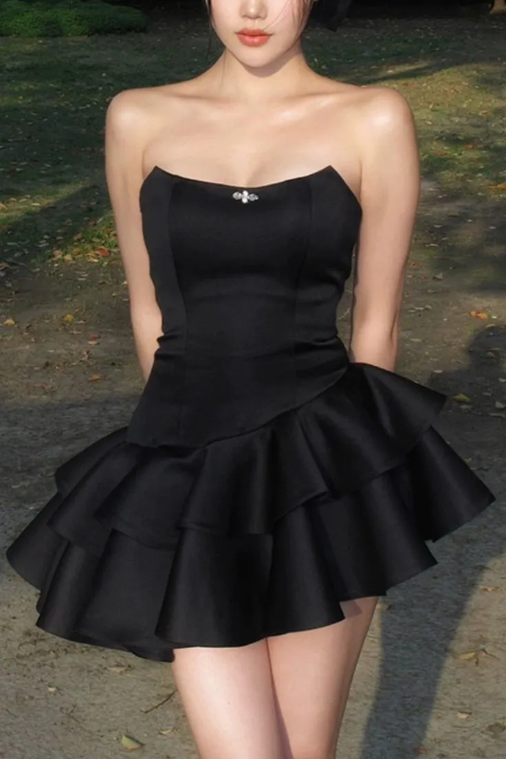 Diynav Strapless Black Satin Short Prom Dress Layered Homecoming Dress Graduation Dress HZ1017
