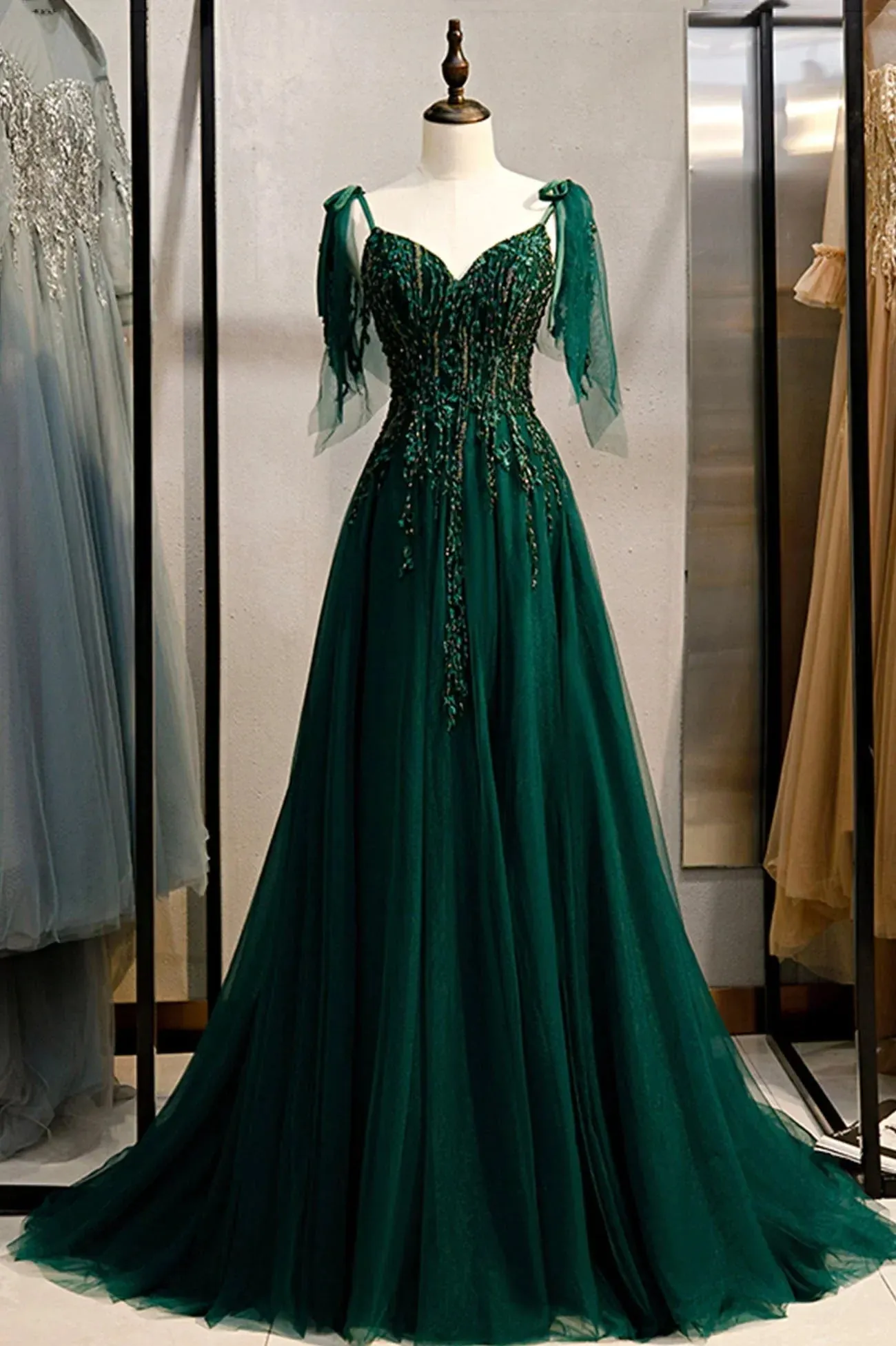 Green A-line V-Neck Tulle Beaded Long Prom Dress, Elegant Spaghetti Straps Lace Evening Dress HZ1108
