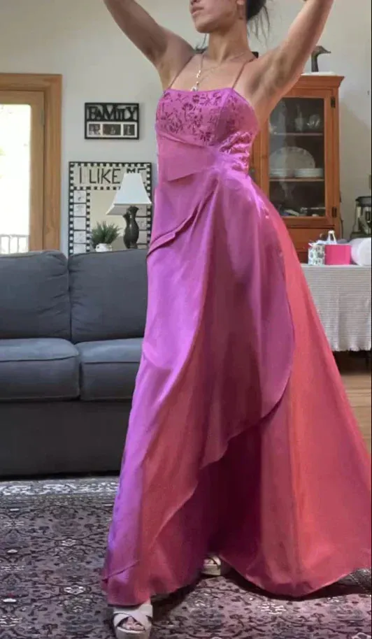 Elegant Spaghetti Straps A-Line Fuchsia Beaded Satin Prom Dresses Gorgeous Wedding Guest Dresses with Shawl HZ1108 - Image 3