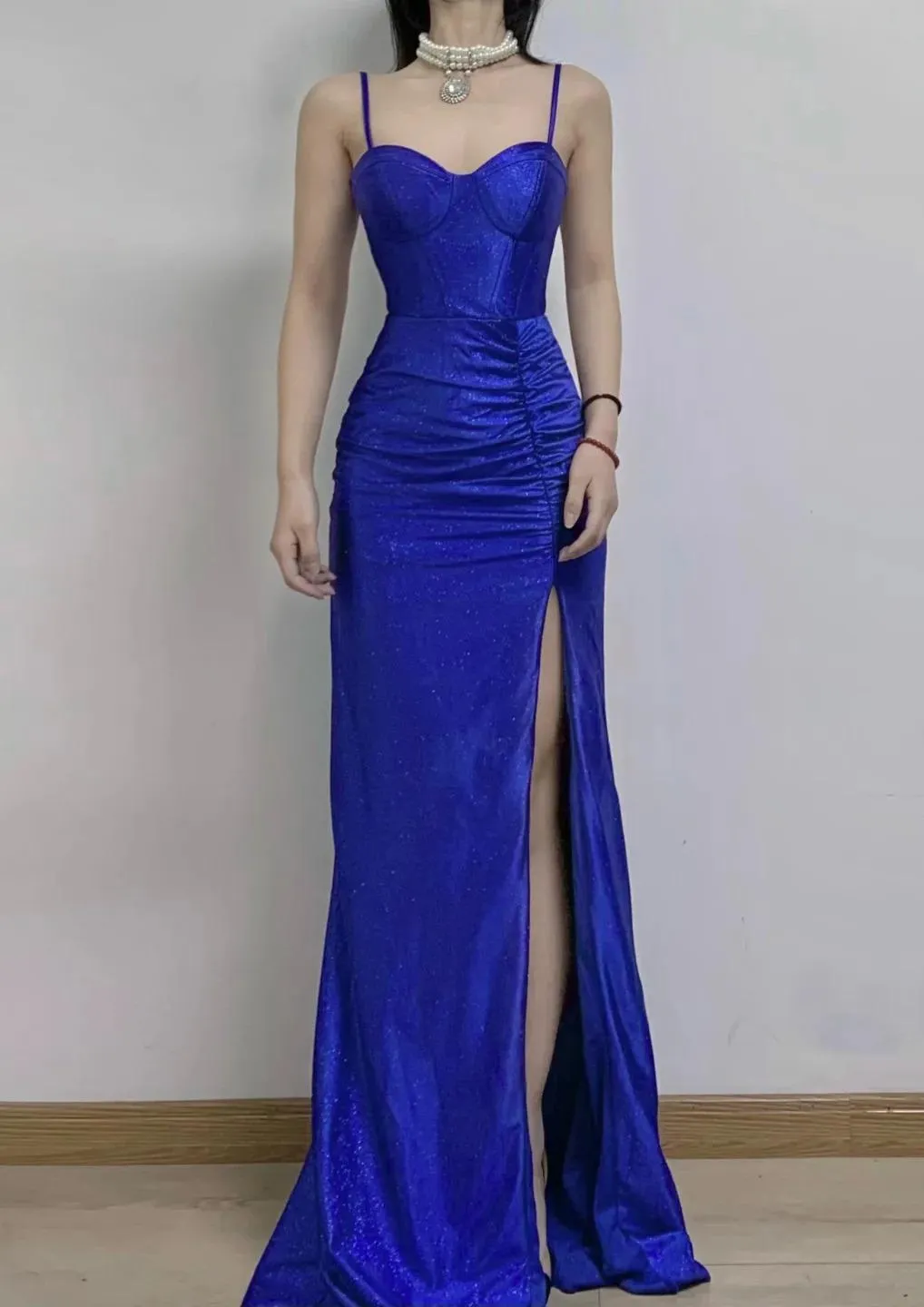 Klein Blue Elegant Spaghetti Straps Slit Long Prom Dress Charming Birthday Party Dress HZ1108