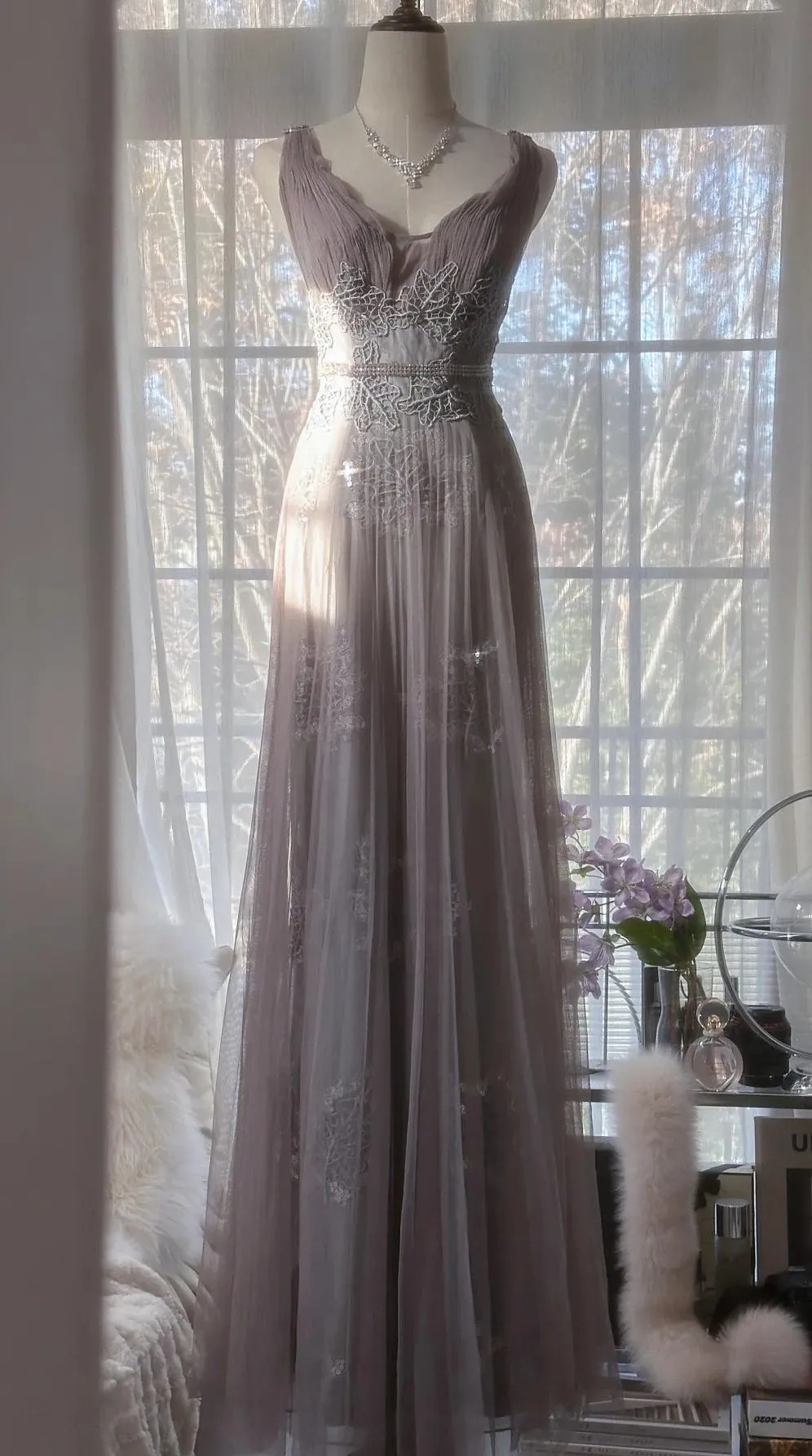 Gray Purple A-Line V Neck Tulle Lace Long Prom Dress Gorgeous Evening Dress HZ1108