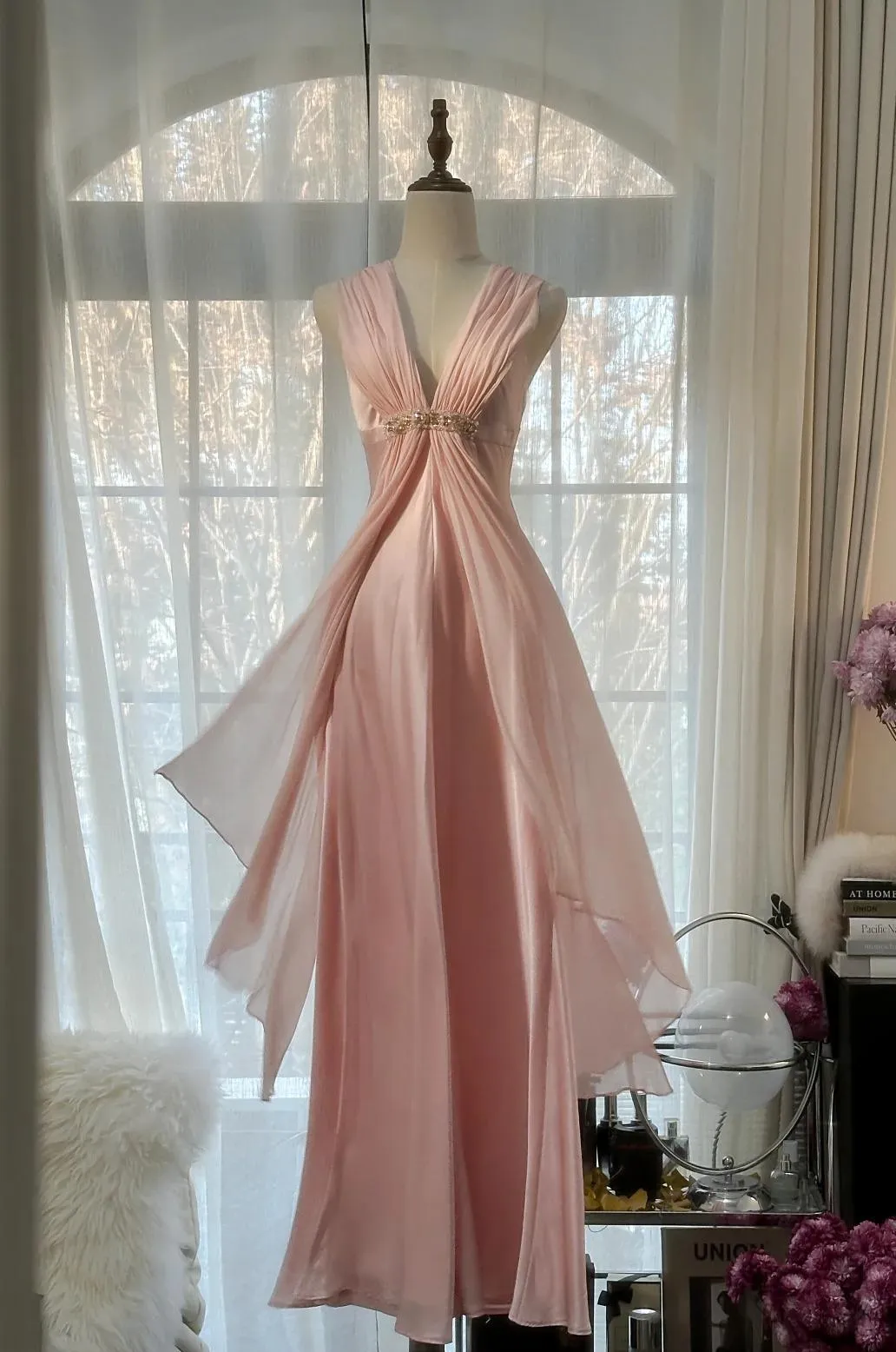 Gentle Pink Sheath Chiffon Ribbon V-neck Simple Prom Dress HZ1108
