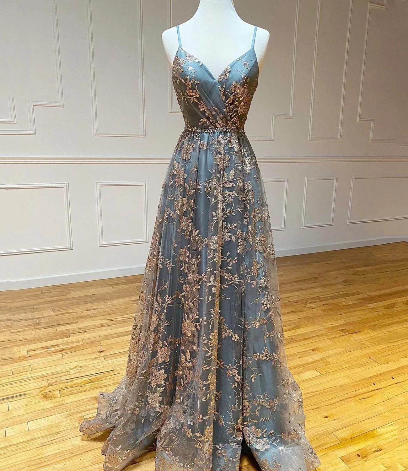 Grey A-Line Spaghetti Strap Tulle Long Prom Dress Sequins Evening Gown with Slits HZ1108