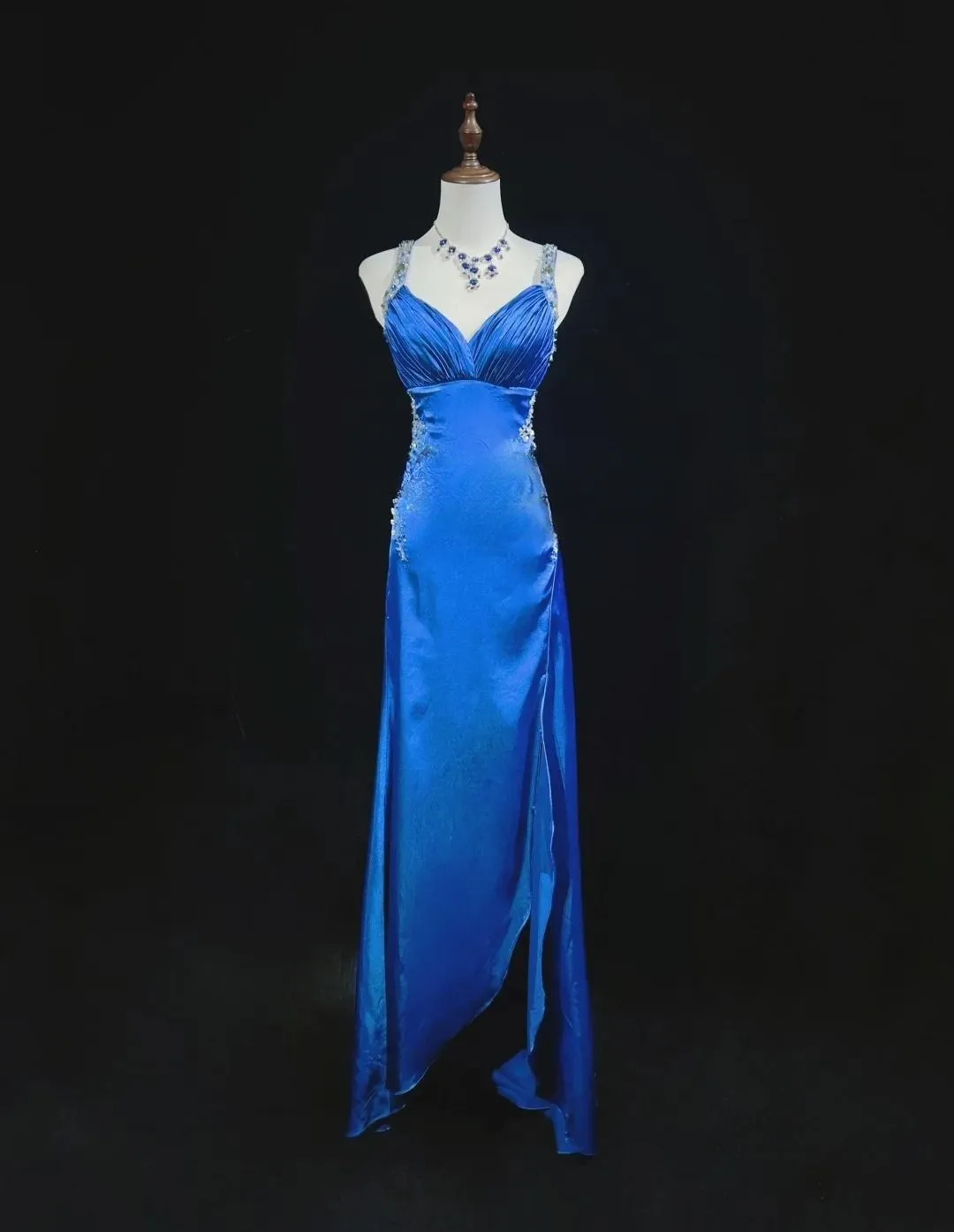 Beautiful Backless Beaded Satin Sheath Royal Blue Long Prom Dress Formal Evening Gown HZ1108