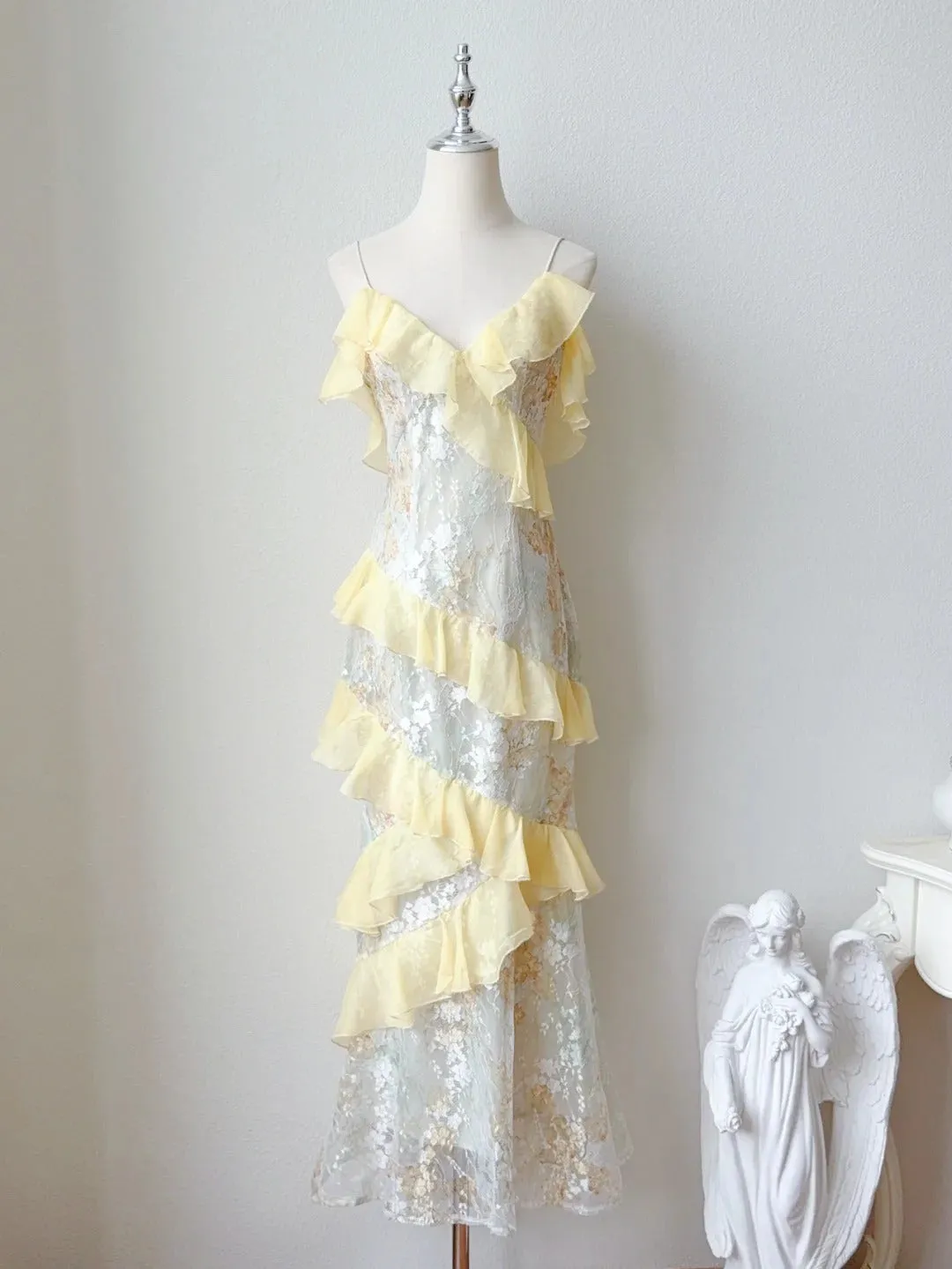 Cute Spaghetti Straps Party Dress Lace Applique Ruffles Birthday Prom Dresses HZ1108