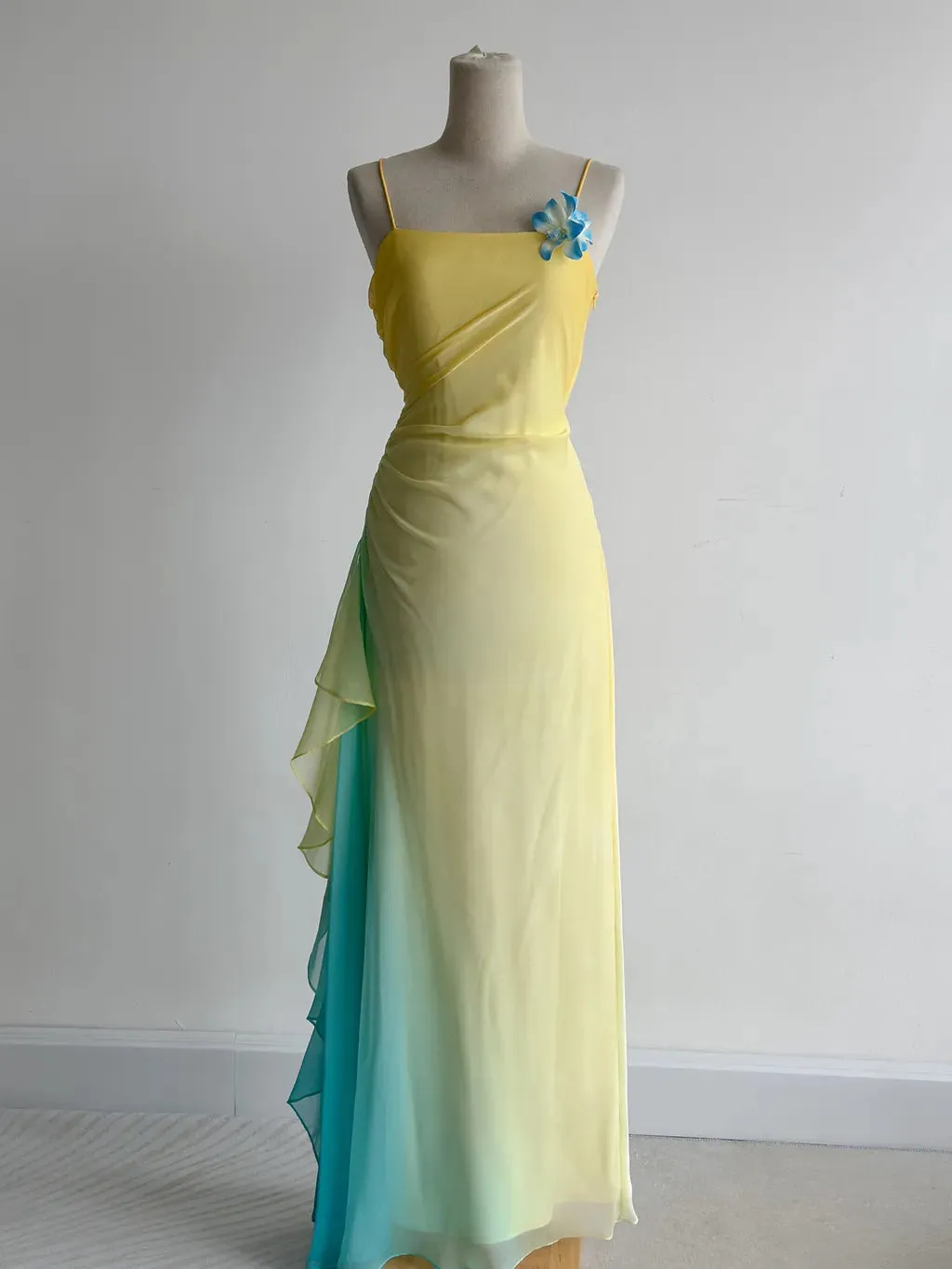 Fairytale Butter Yellow Spaghetti Strap Sheath Chiffon Prom Dresses Vintage Evening Gowns HZ1108