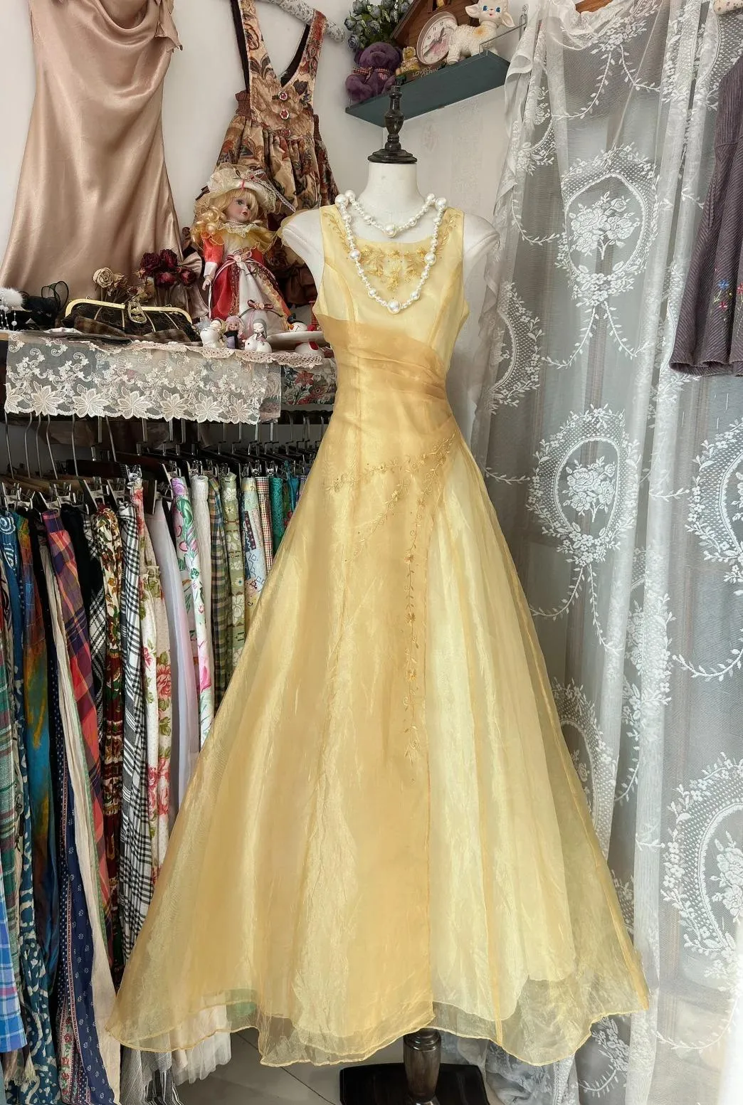 Glam Butter Yellow Evening Gowns Round Neck A-Line Tulle Party Dress HZ1108