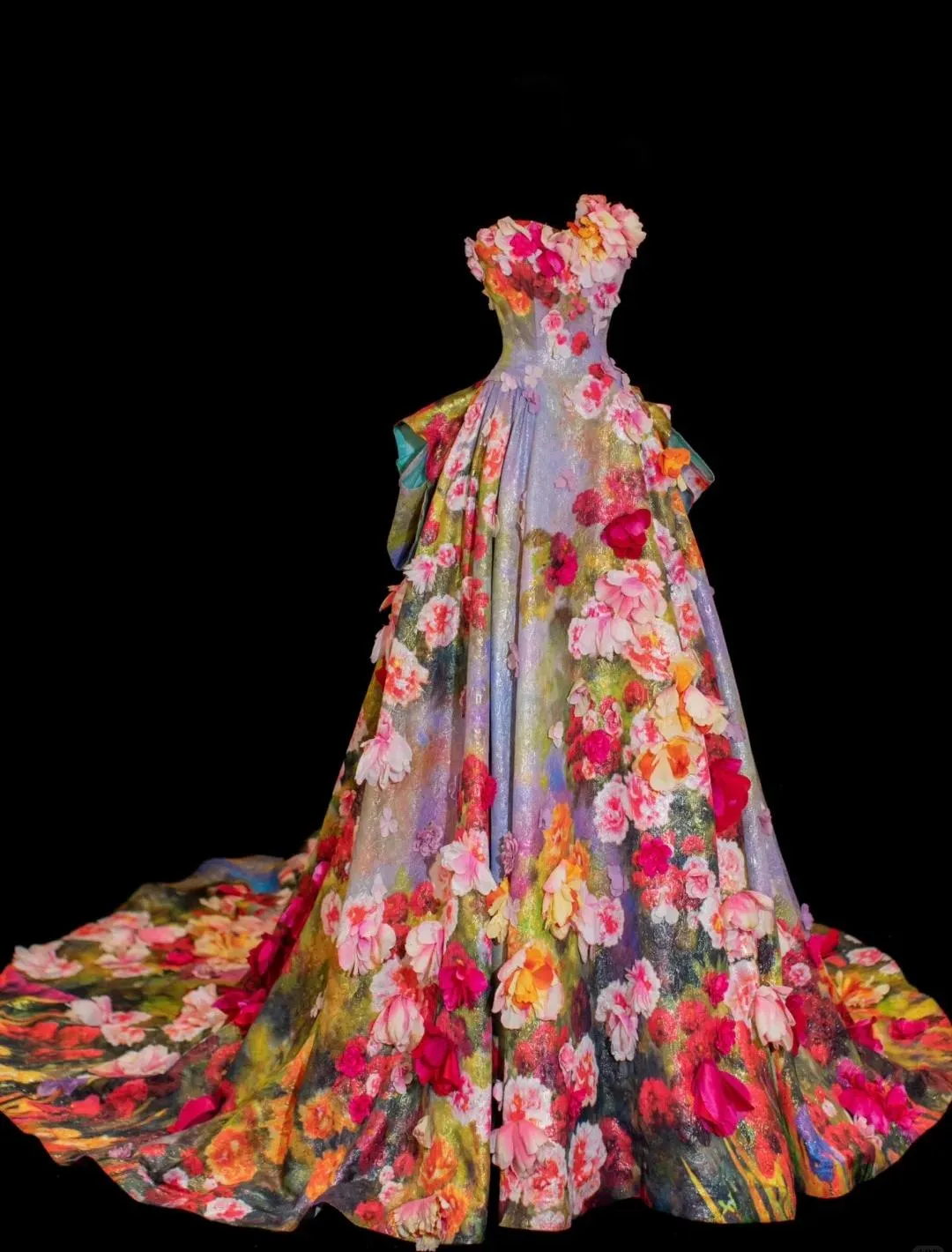 Gorgeous Jacquard Satin Strapless A-Line 3D Applique Train Wedding Dresses HZ1108