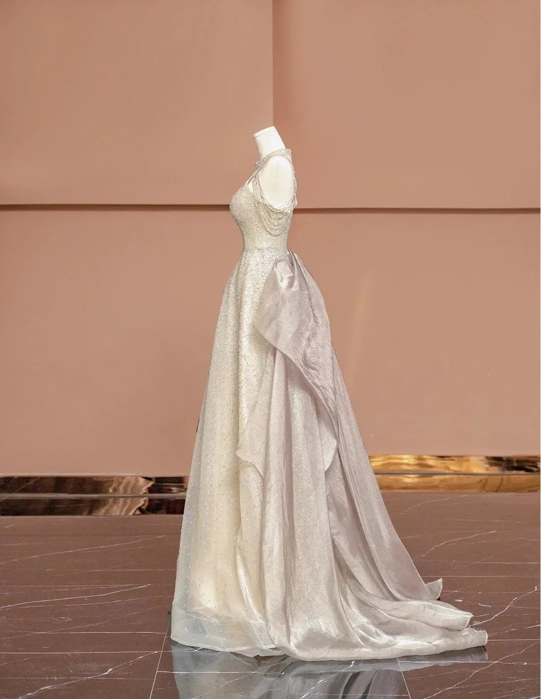 Gorgeous Champagne V-neck A-Line Beaded Tulle Long Prom Dresses Formal Evening Gowns HZ1108 - Image 3