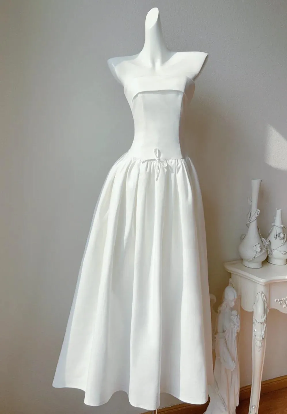 Simple White Strapless A-Line Birthday Party Dress Satin Prom Dresses HZ1108