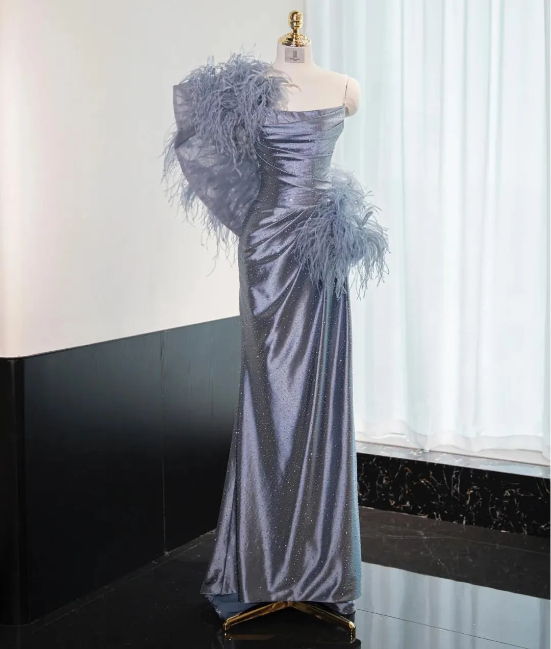 Elegant Strapless Sheath Satin Prom Dresses Formal Evening Gowns HZ1108