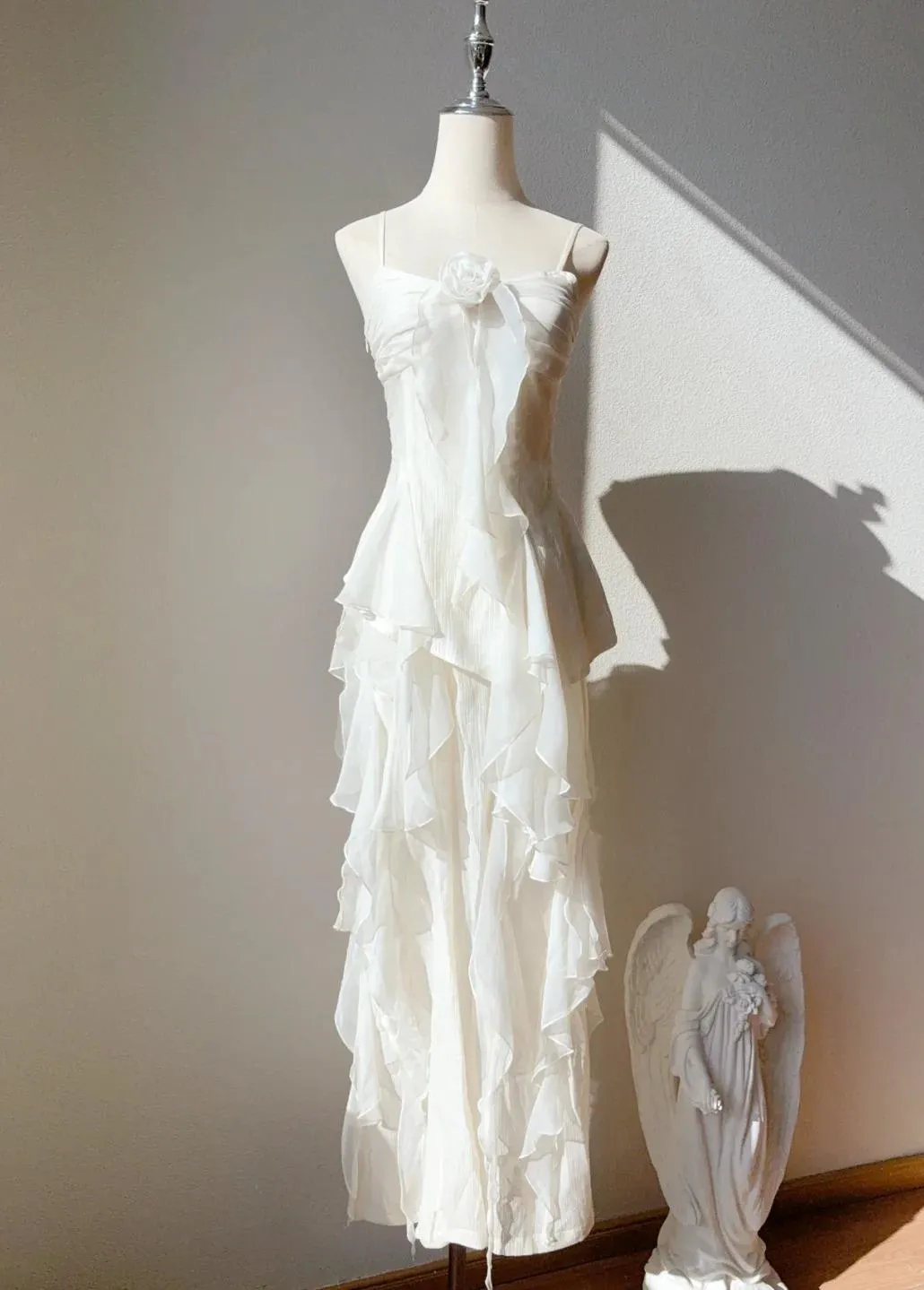 Sweet White Spaghetti Straps Chiffon A-Line Prom Dresses Birthday Evening Gowns HZ1108