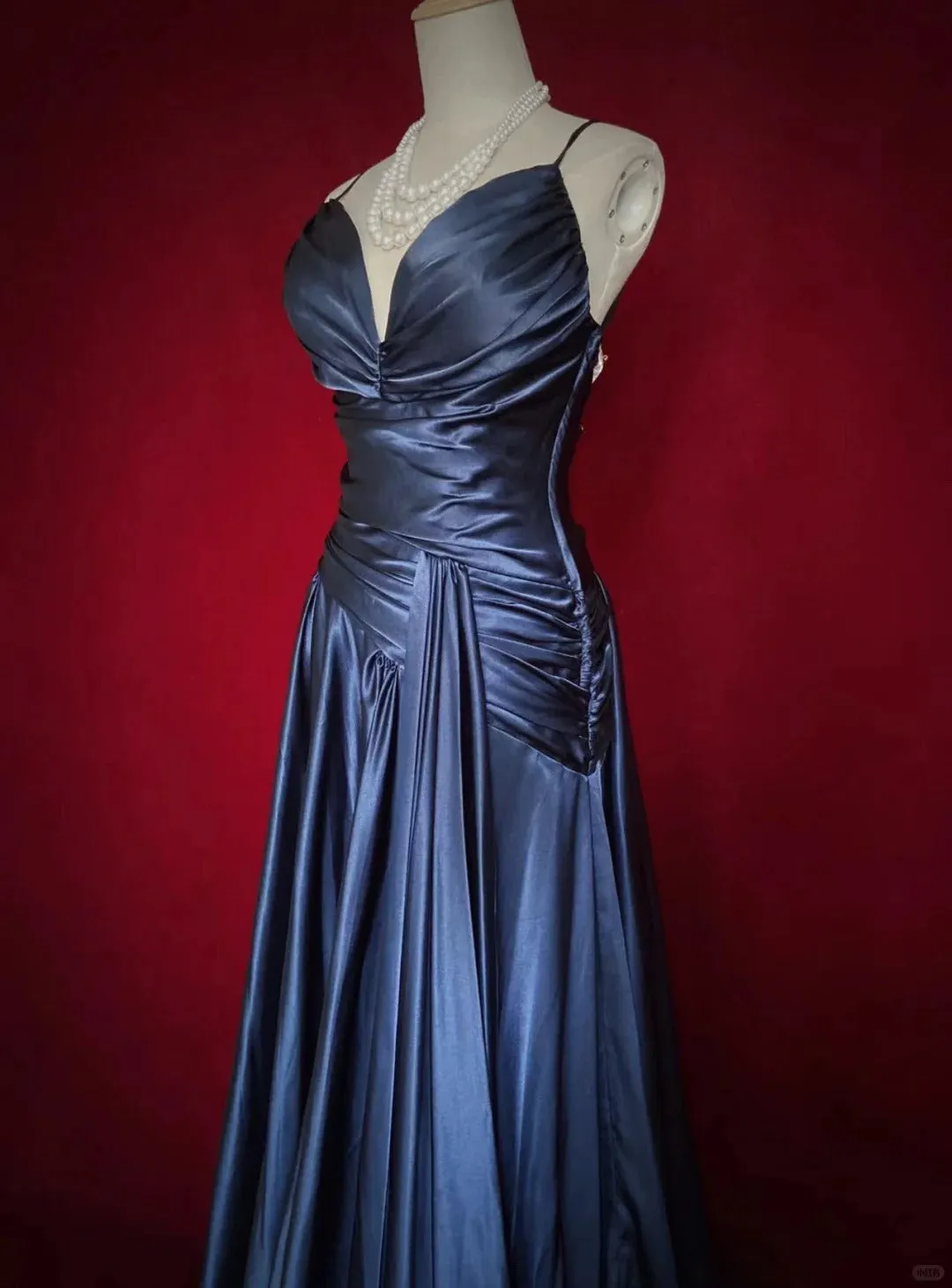 Stunning Navy Blue Spaghetti Straps A-Line Satin Long Prom Dress Formal Evening Gowns with Pleats HZ1108 - Image 2