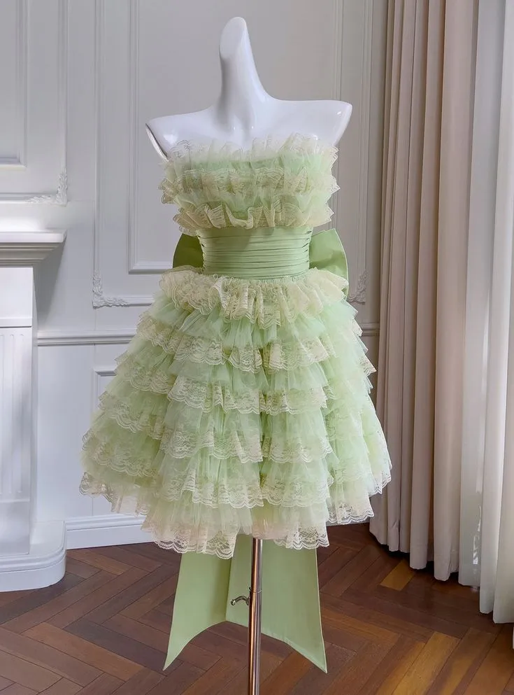 Gorgeous Green Strapless A-Line Tulle Lace Short Prom Dresses Homecoming Dress HZ1108
