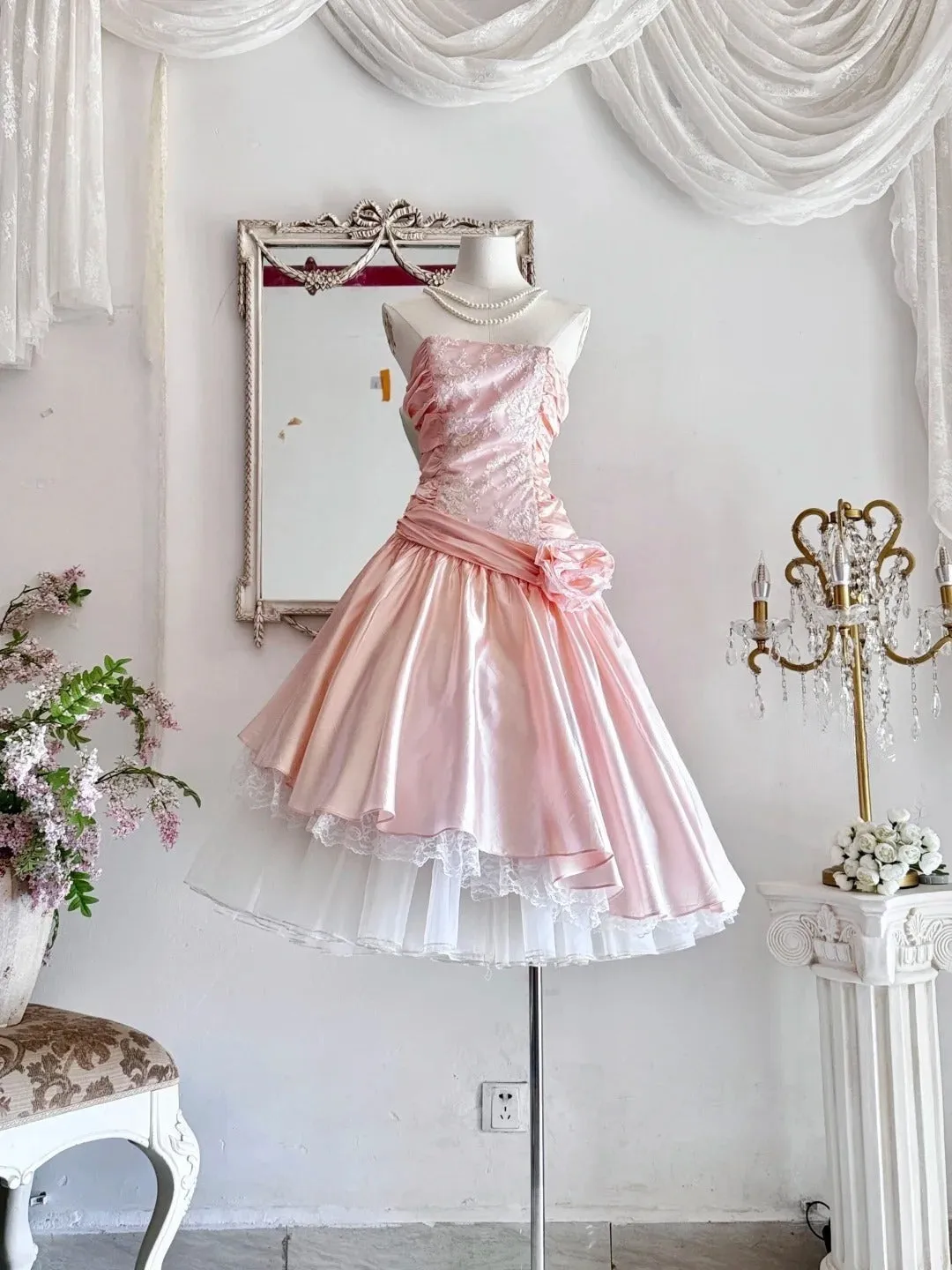 Vintage Pink Strapless A-Line Lace Satin Short Prom Dresses Homecoming Dress HZ1108