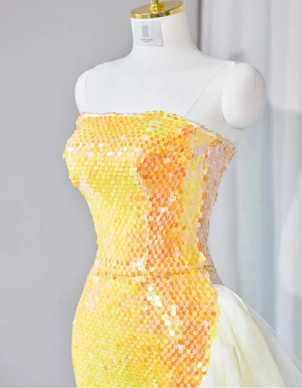Gorgeous Bright Yellow Strapless Mermaid Sequined Tulle Long Prom Dresses Formal Evening Gowns HZ1108 - Image 4