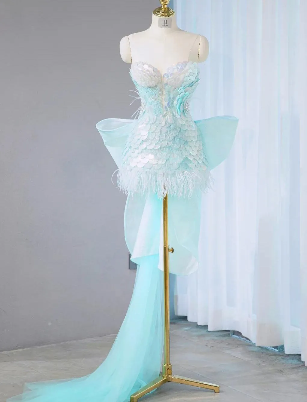 Stunning Ice Blue Strapless Bodycon Sequin Short Prom Dresses Homecoming Dress with Bow HZ1108