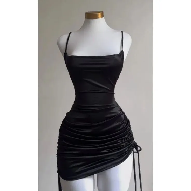 Sexy Black Spaghetti Straps Bodycon Satin Short Prom Dresses Homecoming Dresses with Open Back HZ1108