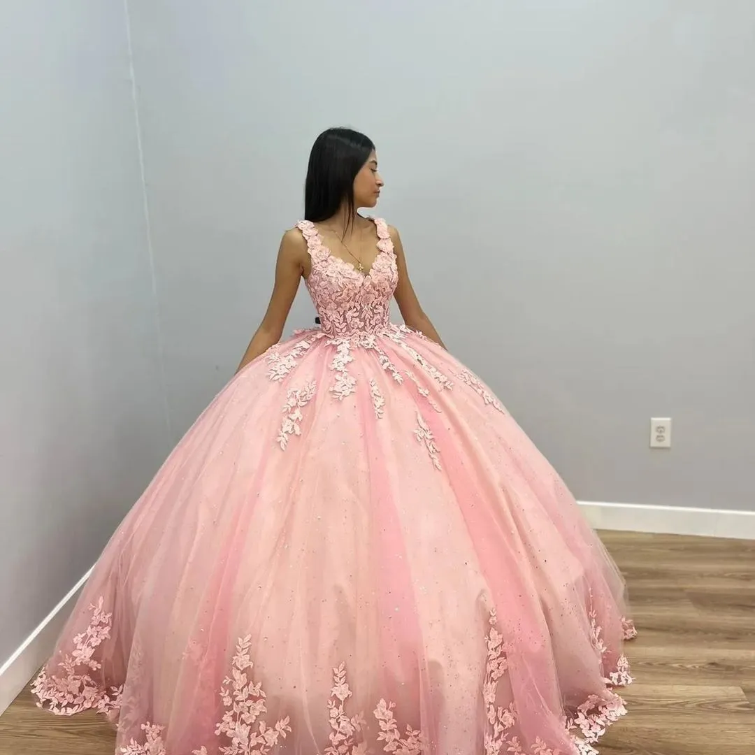 Diynav Quinceanera Dresses with Lace Appliques Mexican Ball Gown 15th Birthday Dress HZ1017