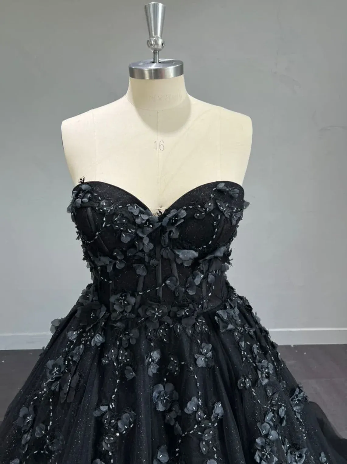 Diynav Alternative Black Gown, Off The Shoulder Ball Gown Gothic Unconventional Wedding HZ1017 - Image 6