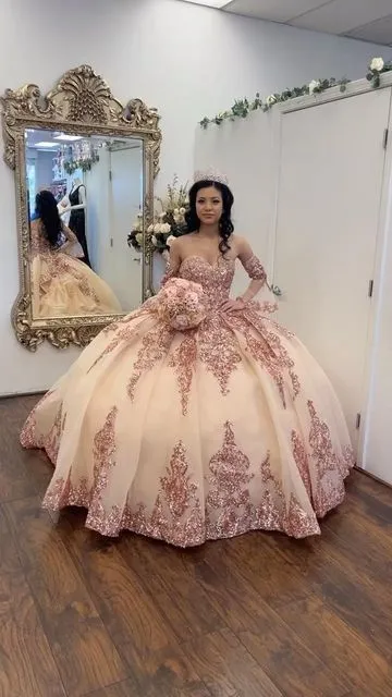 Diynav Gold Sweetheart Puffy Princess Ball Gown Sweet 16 Dress Beaded Applique Quinceanera Dresses HZ1017