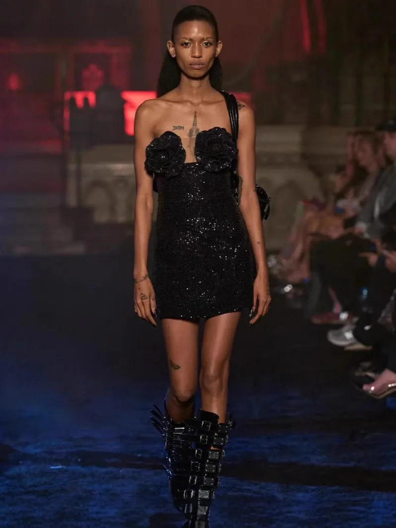 Diynav And Winter New Sexy Hottie Dress Body Squint Flowers Ass Banquet Breast-Scaring Dress