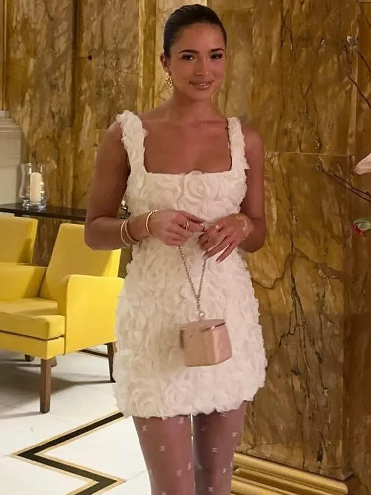 Diynav Women's New Three-Dimensional Flowers Solid Color Sexy Sling Dress With Bare Back Temperament Banquet Dress Dress Dress Woman