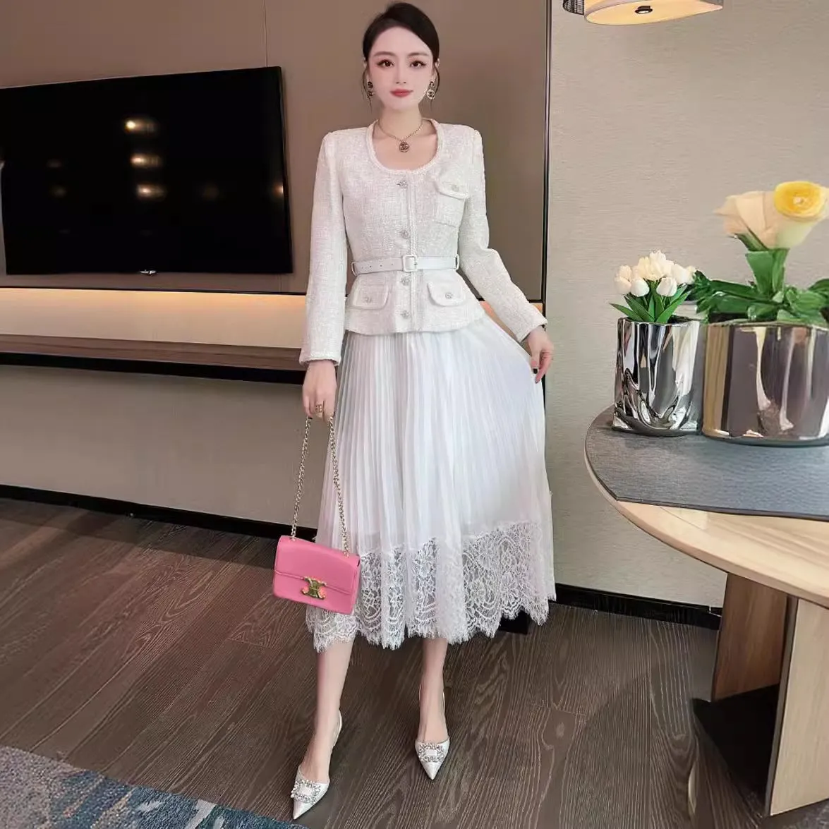 Diynav Wind Round Neck Heavy Industry Nails Button Pressure Folded Black Coarse Flowers Dress Women's Spring And Autumn 2025