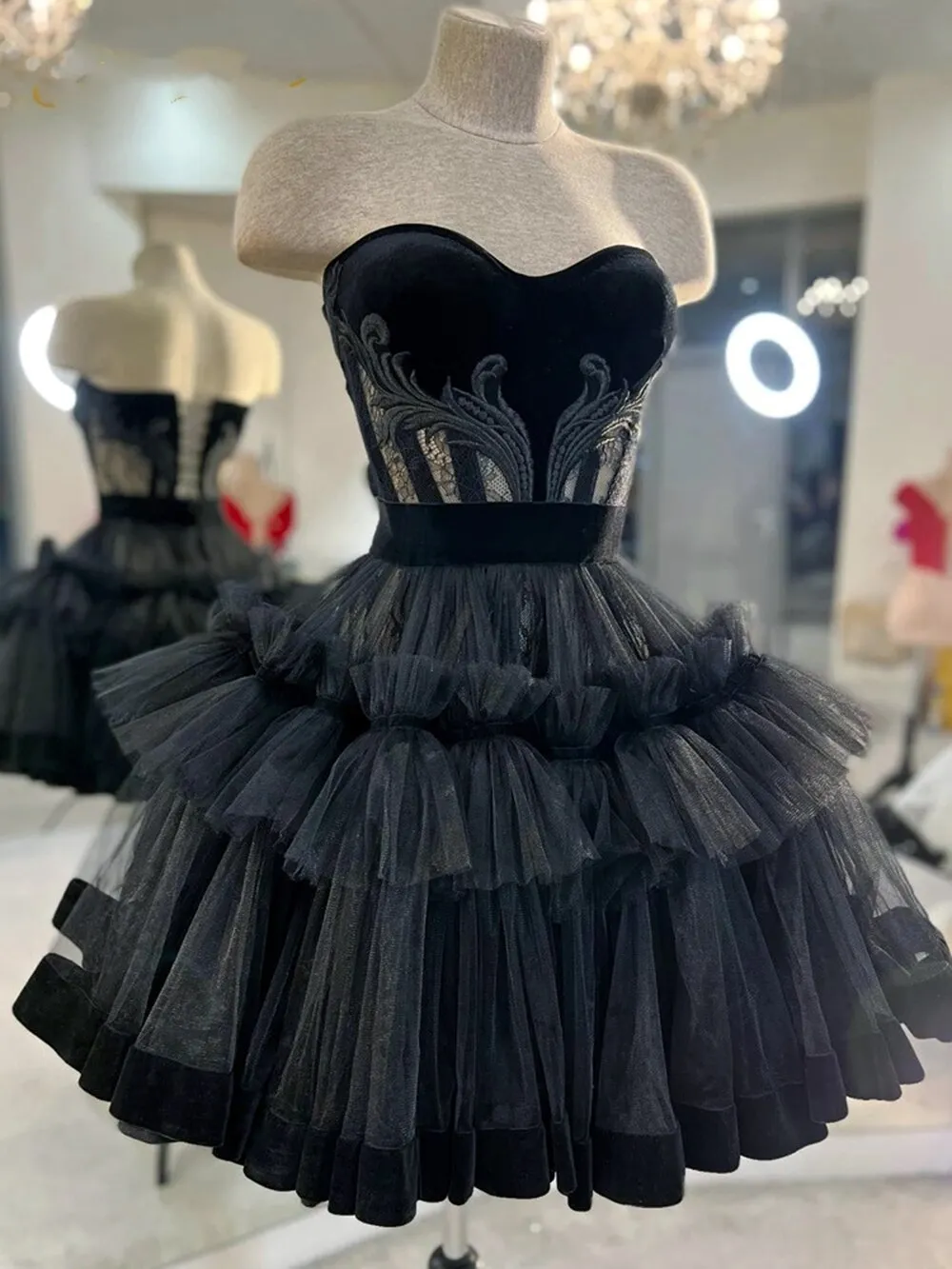 Diynav Black Short Homecoming Dresses Lace Exposed Boning Mini Party Pom Gowns Tulle Tutu Skirt Gothic Graduation Outfits HZ1017