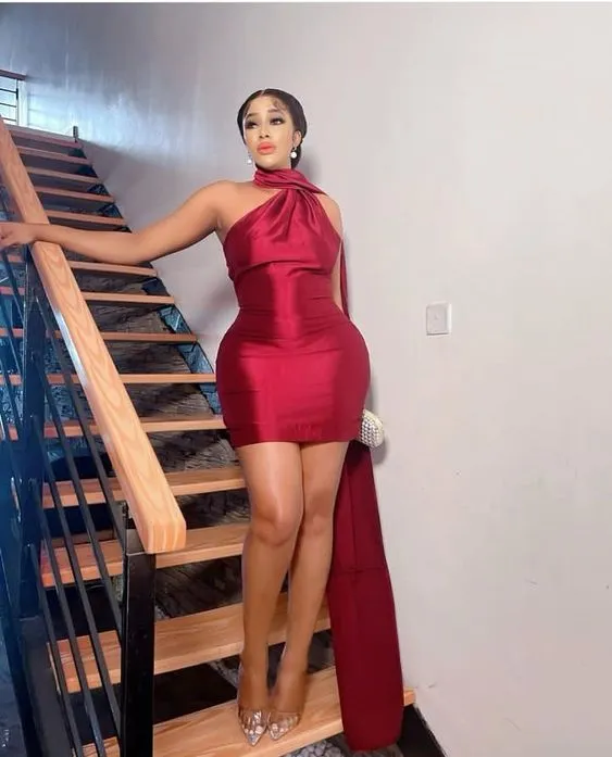 Diynav Halter Neckline Bodycon Dress,Mini Homecoming Dress HZ1017