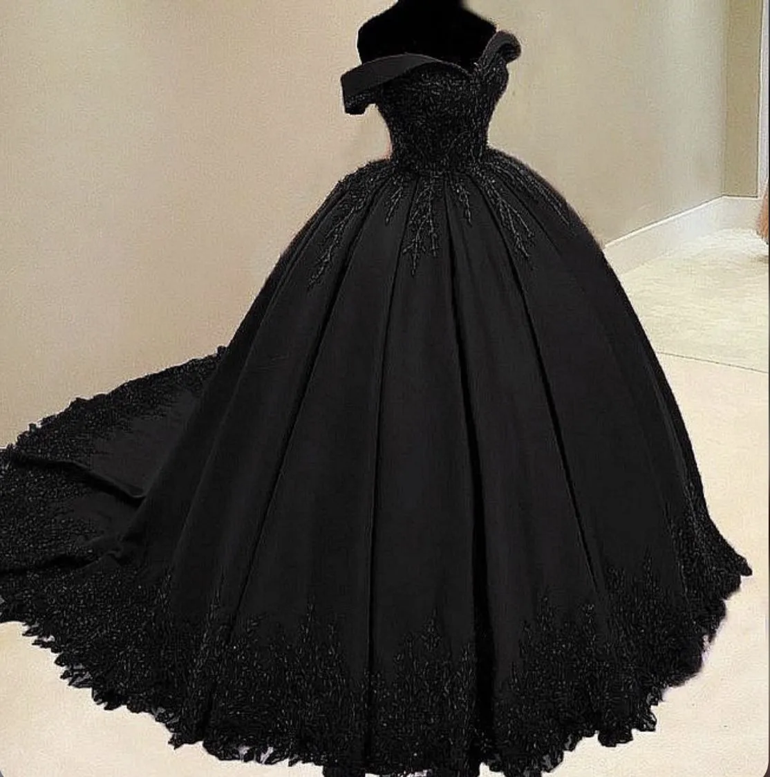 Diynav Black Off The Shoulder Ball Gown,Sweet 16 Dress HZ1017