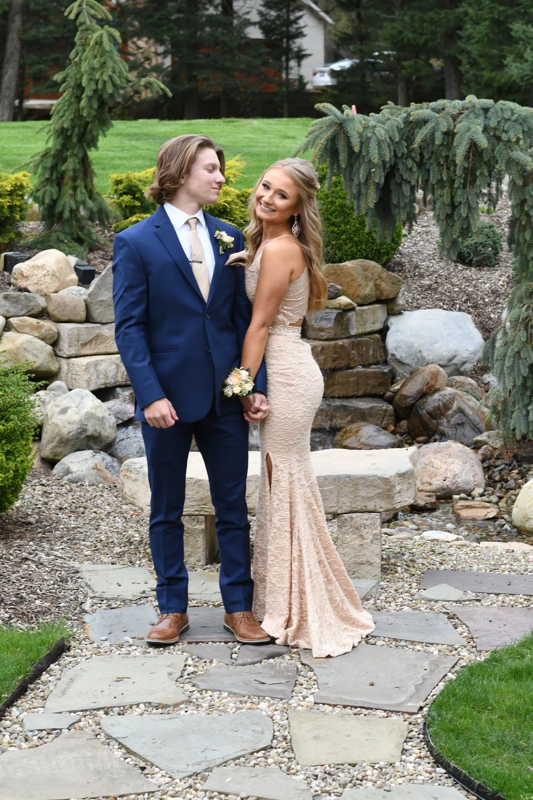 Diynav Two Piece Lace Mermaid Prom Dress Chic Evening Dress HZ1017