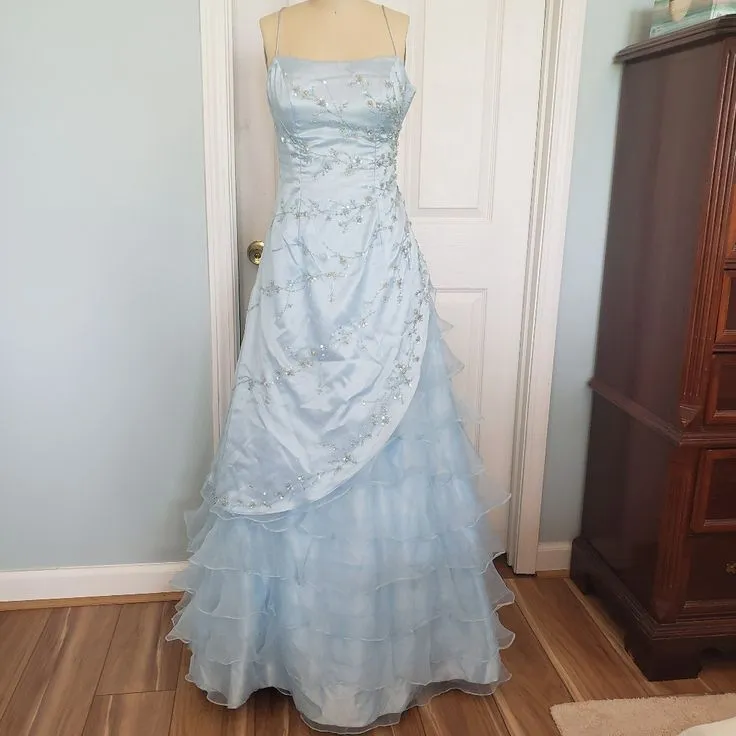Diynav Ice Blue Sequins Beaded Ball Gown,Tulle Layered A Line Prom Dress HZ1017