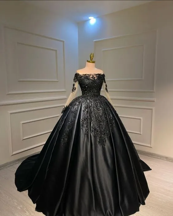 Diynav Arrival Black Long Sleeves Satin Ball Gown HZ1017