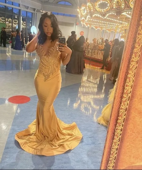 Diynav V Neck Prom Dress Charming Evening Dress HZ1017